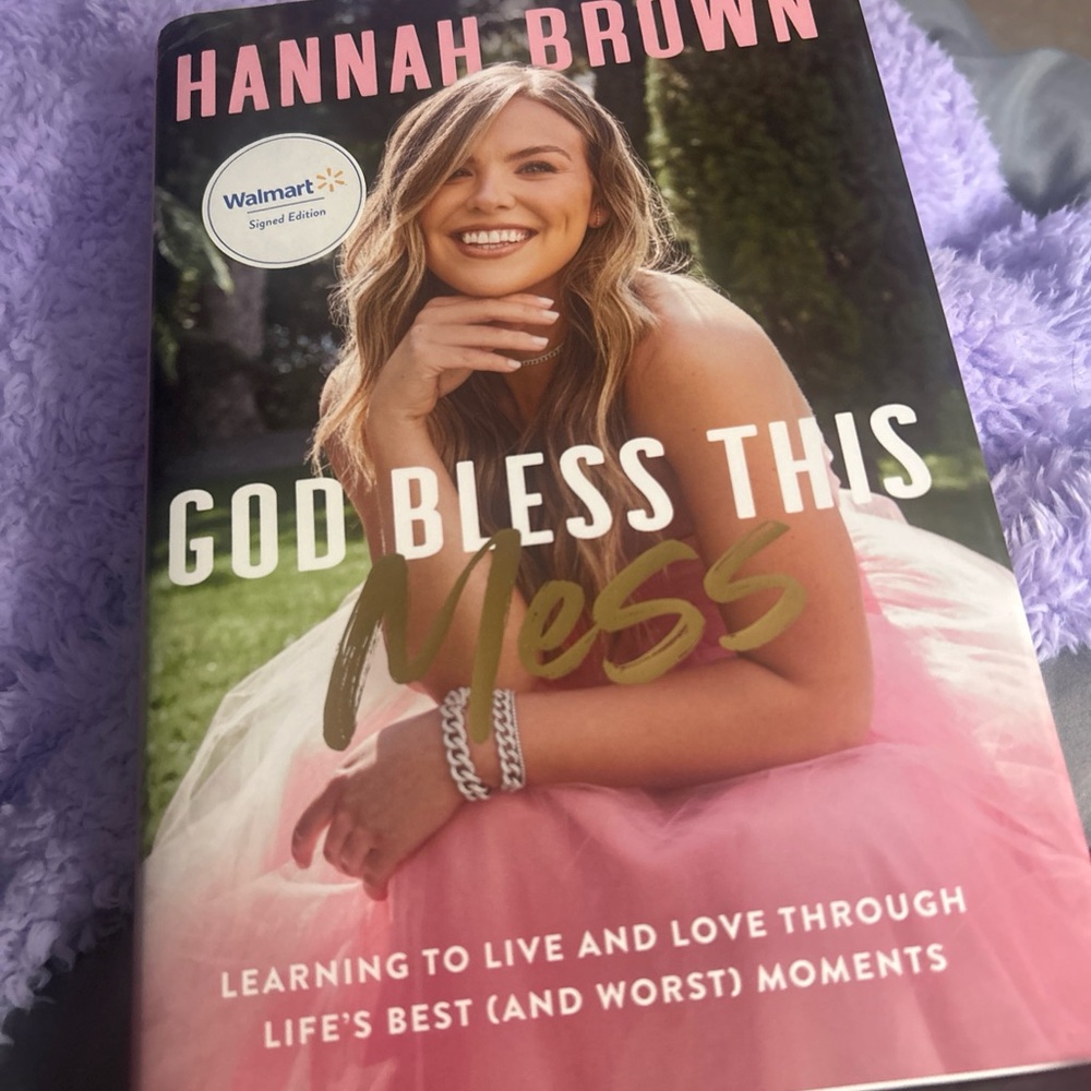 Hannah B God Bless this mess autographed Memoir